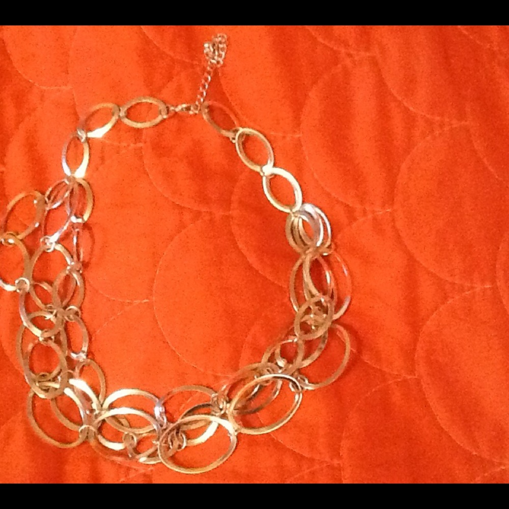 Three tiered necklace